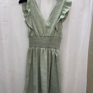 Elegant Green Sleeveless Dress